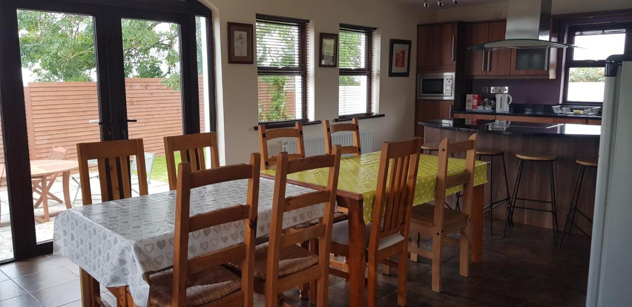 Welcome Rest Holiday Home 발린토이 외부 사진